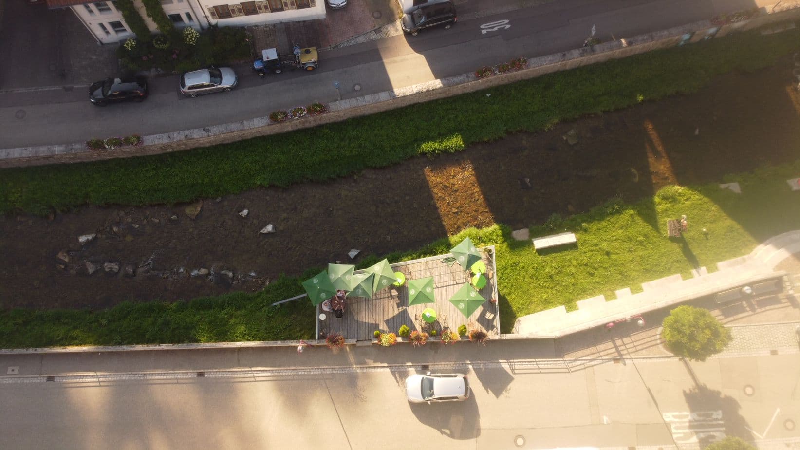 Terrasse direkt am Fluss